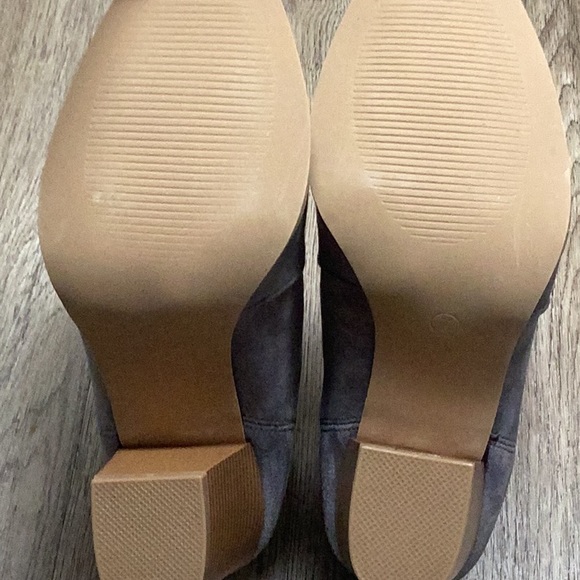 *NEW* Omysky Women's Pointed Toe Ankle Boot grey size 7 - Picture 5 of 6